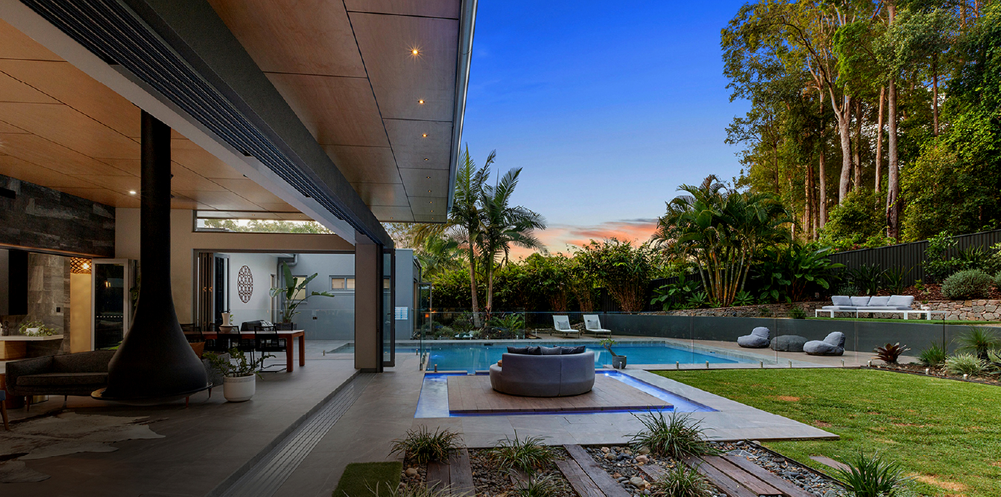 Casa moderna com piscina